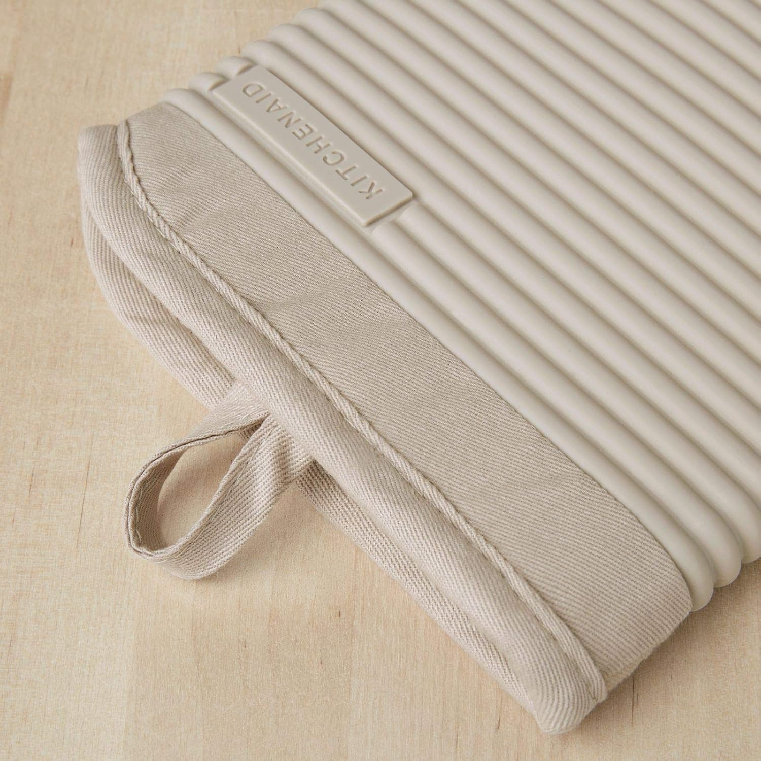 KITCHENAID Ribbed Soft Silicone Oven Mitt 2-Pack Set, 7.5"x13", Milkshake Tan