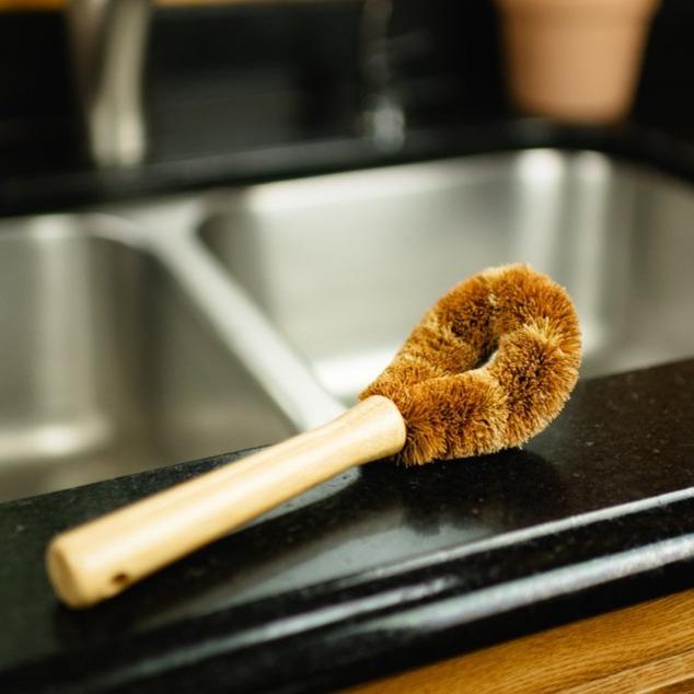 Bamboo Drinkware Bottle Cleaning Brush | Rounded