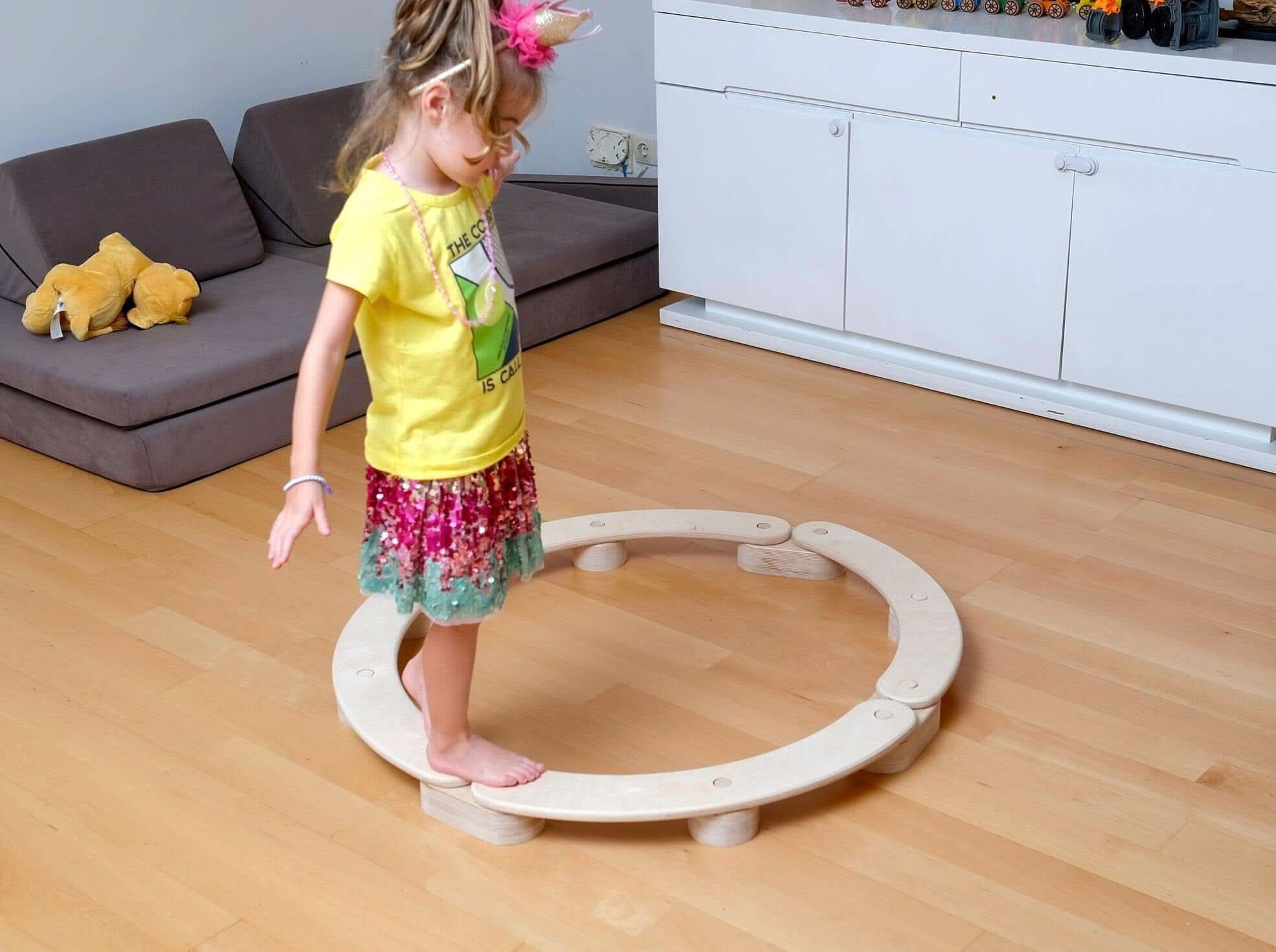 Circular Wooden Balance Beam Set